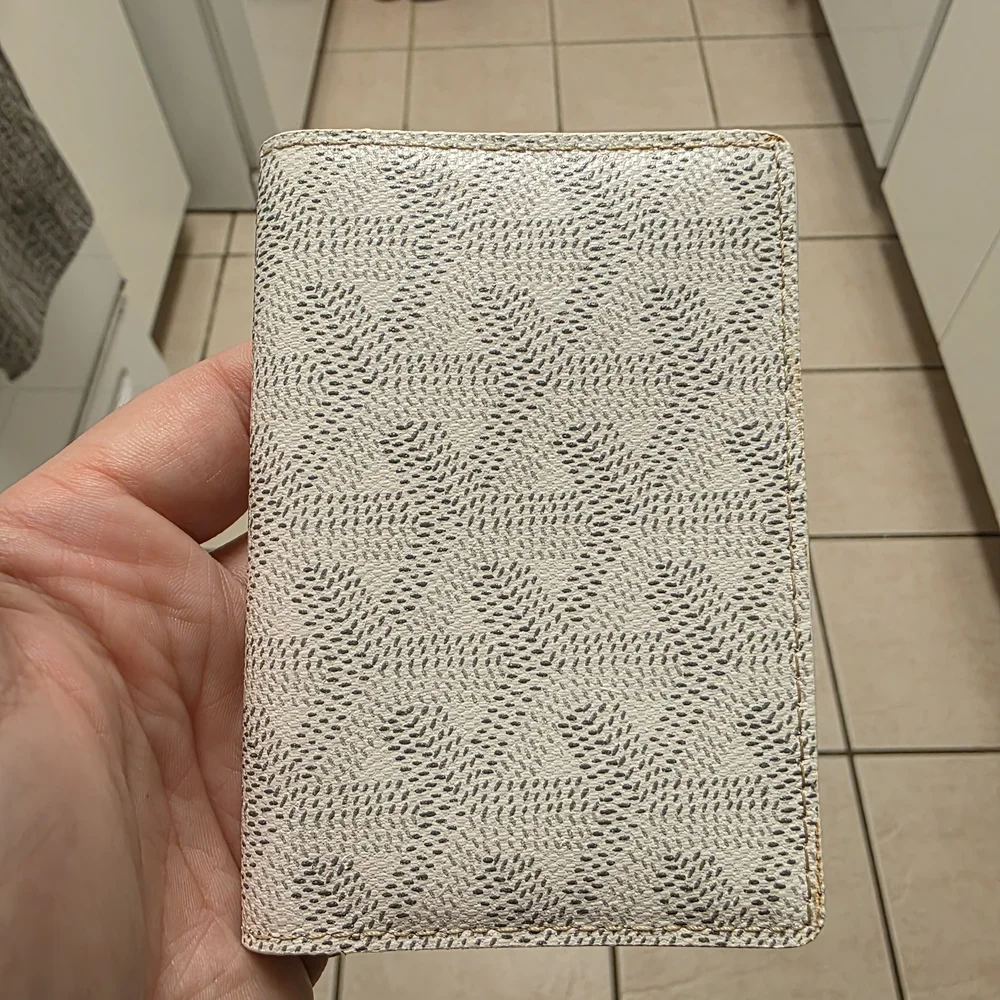 Goyard up sale